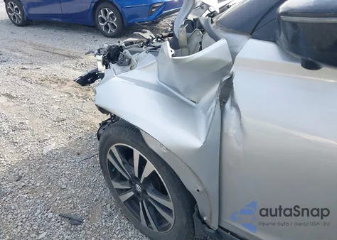 2020 Nissan Kicks Sr z USA, uszkodzony, nr VIN 3N1CP5DV4LL542918